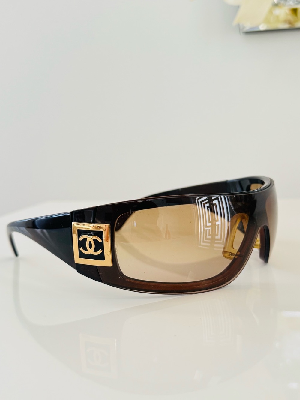RARE🦋 Vintage CHANEL Vintage 5085 brown gold sunglasses - Picture 5 of 8